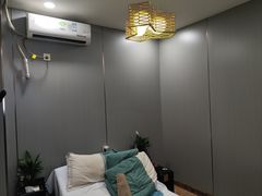 -皇盈轻奢·足道瑜伽·SPA会所(郑州东站店)