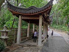-灵岩山风景区