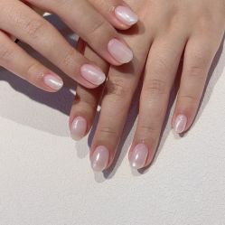 -花系美·美甲美睫精品店