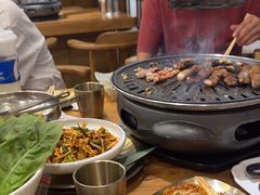 -青瓦餐厅·生鱼片·韩园烤肉(西塔店)