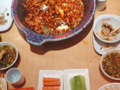 -何师傅美蛙鱼头(汉街店)