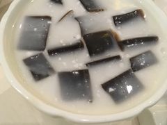 椰奶龟苓膏-老正兴菜馆(福州路店)