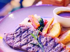 -鲨鱼美式餐厅酒吧Sharky