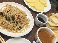 -超越炭火牛蛙火锅鸡(河东店)