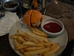 mini汉堡-四季酒店·空中花园 Aria on 9