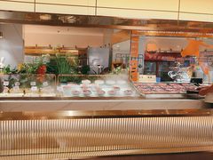 -享遇.锅姥姥牛排海鲜自助(小寨店)