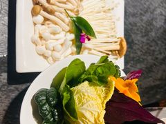 蔬菜拼盘-大匠工房古船木艺术餐厅·猪肚鸡专门店(长白仙岛店)
