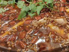-鸿顺老铁锅美蛙鱼府(解放碑店)