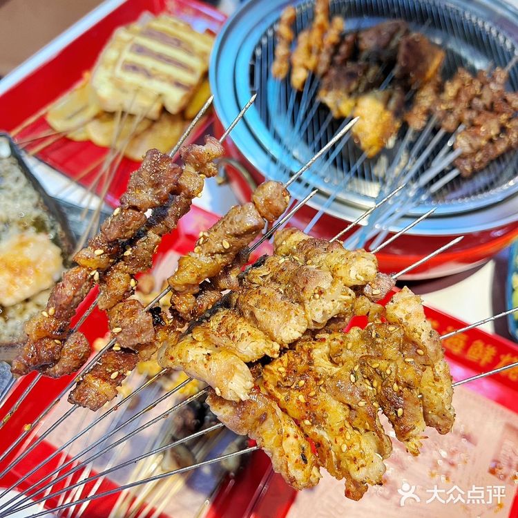 深夜美食撸串儿走起｜必须“大成”烧烤海鲜全攻略。