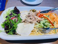 民族古法拌米线-雀舞云南菜(乐客城店)