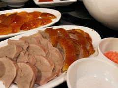 -皇城根·烤鸭·鱼头·家常菜(欧亚大观乐活城店)