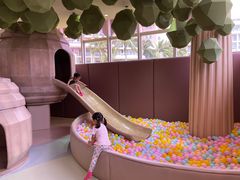 -水桶王国主题餐厅·聚会·生日派对·亲子活动·家庭套餐(亚龙湾希尔顿店)