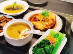 -臻爱住家月嫂育儿嫂(万达店)
