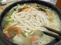 -梅贻琦先生旧居民国茶楼 过桥米线