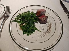 -Wolfgang’s Steakhouse 沃夫冈牛排馆(上海白玉兰广场店)