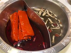 -憨铁匠老火锅(龙岗万科里店)