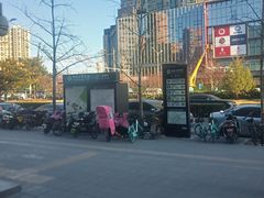 -凯德MALL太阳宫店-地下停车场