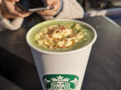 新年炫彩抹茶拿铁-星巴克(杭州银泰城西一店)