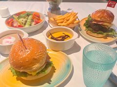 -DEEP·深美式餐吧(五棵松华熙LIVE店)