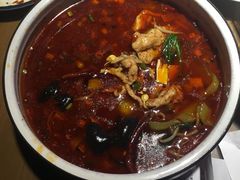 -川人百味·水煮活鱼(赛罕万达店)