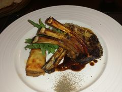 -恰餐厅及酒吧 CHAR Bar & Grill (北京丽都皇冠假日店)