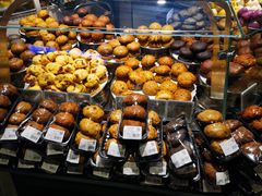 -胖东来生活广场(健康路店)