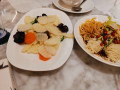 -小菜园新徽菜(宜兴八佰伴店)