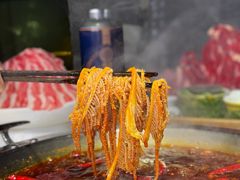 -茅草房·河畔园林火锅