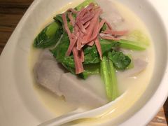 -江湖情酸菜鱼(万菱汇店)