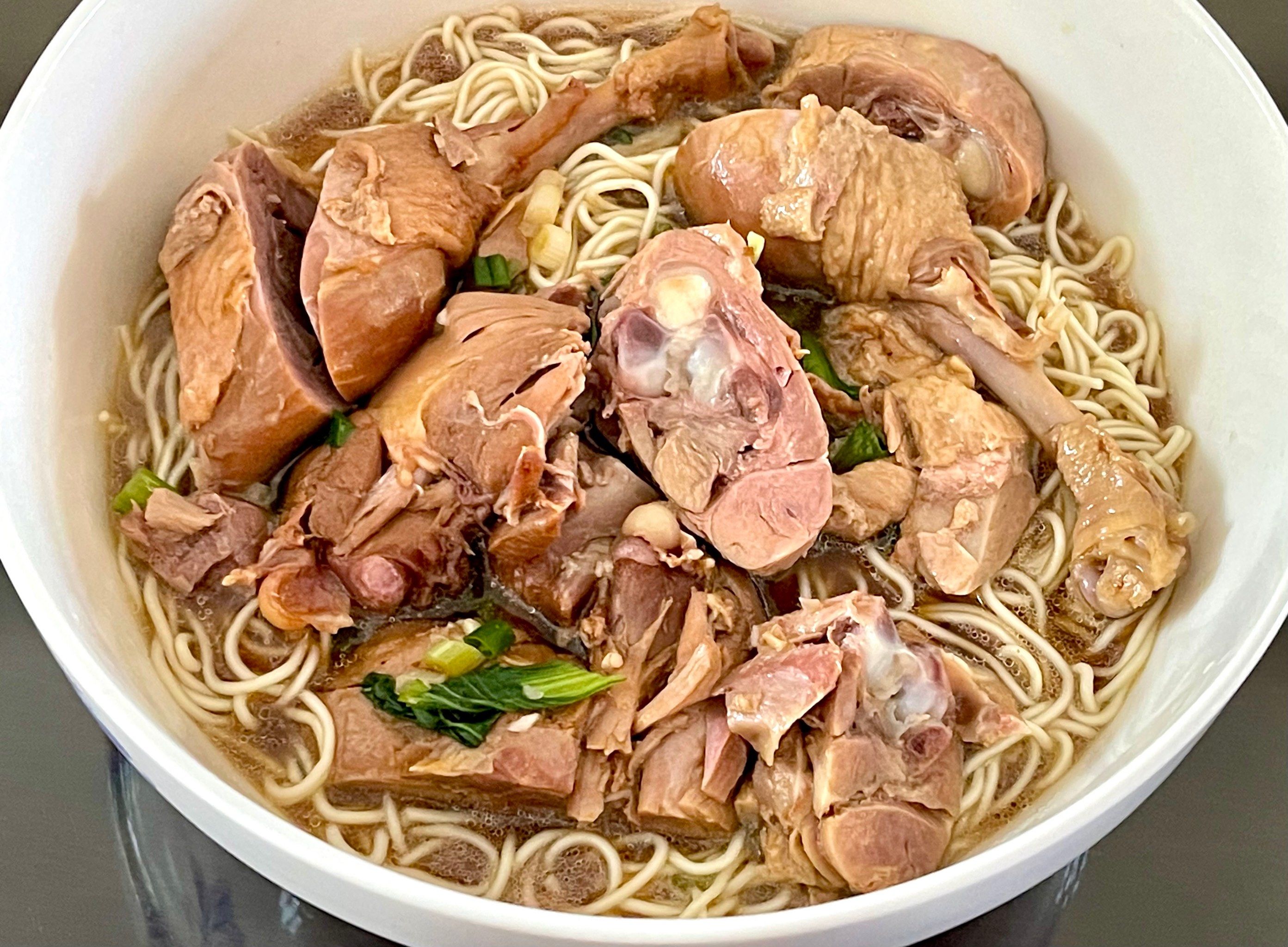 双鸭腿面