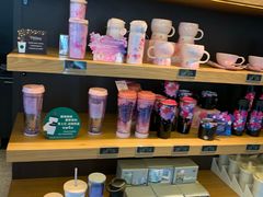 零售区-星巴克(蔡伦路店)