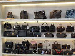 -六六奢品·vintage中古·回收二手奢侈品包包手表首饰(环球港店)