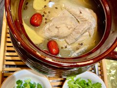 -环宇草鸡店·特色炒鸡