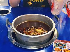 -马路边边串串香(延庆环球新意广场店)