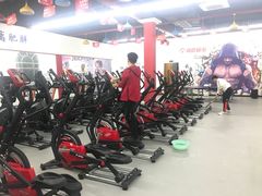 -巅峰减重高端减肥训练营(惠州店)