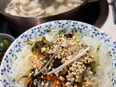 -喃喃椰·糟粕醋·椰子鸡火锅(七堡花园店)