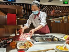 -海底捞火锅鲜切牛肉主题店(长寿路店)
