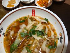 -顺溜·手工刀削面·黑金店(铜锣湾店)