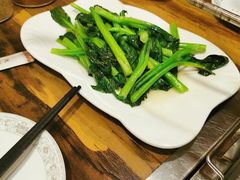 -清真·东拉黑炭火烤羊腿(世通·国际店)