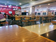 大堂-CoCo都可(久隆店)