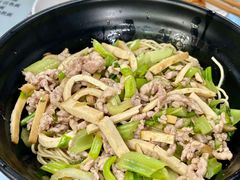 芹菜香干肉丝-老地方面馆(思南路店)