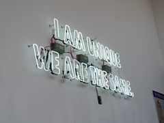 -UNI UNI(环亚凯瑟琳店)