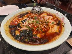 流汁定西宽粉-飞天大厦清真餐厅