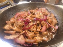 -胡须佬鸡煲四季火锅店(石厦西村直营店)