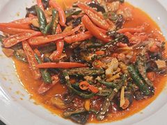 -川流不息·地道川菜·小龙虾(新松江路店)