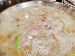 酸汤兔大锅-老来福·非遗酸汤兔(凯旋路店)
