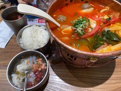 -成都你六姐·牛肉冒菜(信泰中心商场店)