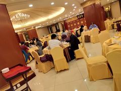 大堂-北京全聚德(西客站店)