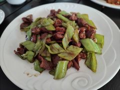 -鑫渔港海鲜本地菜·山海关浑锅(东戴河店)