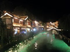 -雪山彩虹谷景区